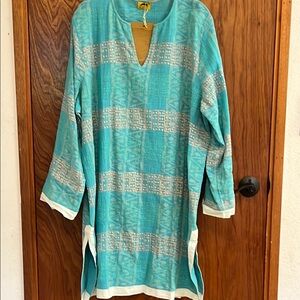 Turquoise and White Patterned Tunic